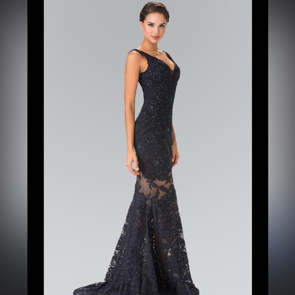Elizabeth K. Sleeveless Lace Maxi Dress - Size S